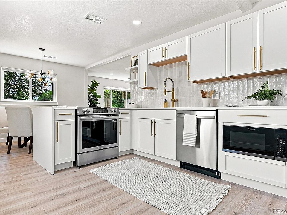 1st image of 1430 Locust Place