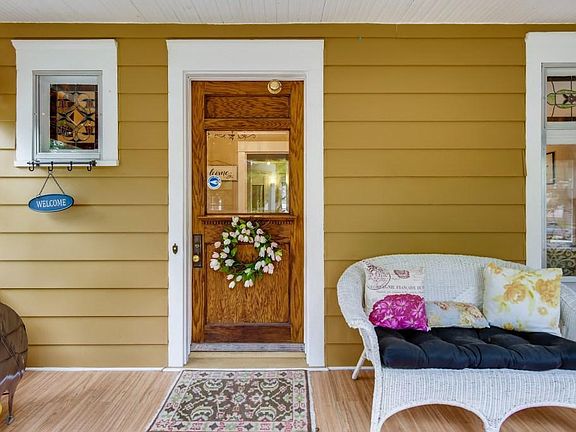 5th image of 412 Herschel St