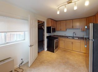 253 S Main St #1, White River Junction, VT 05001