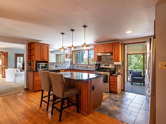 5th image of 6 Patch Ln