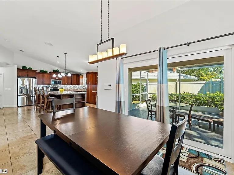 1250 Silverstrand Dr — Photo 10
