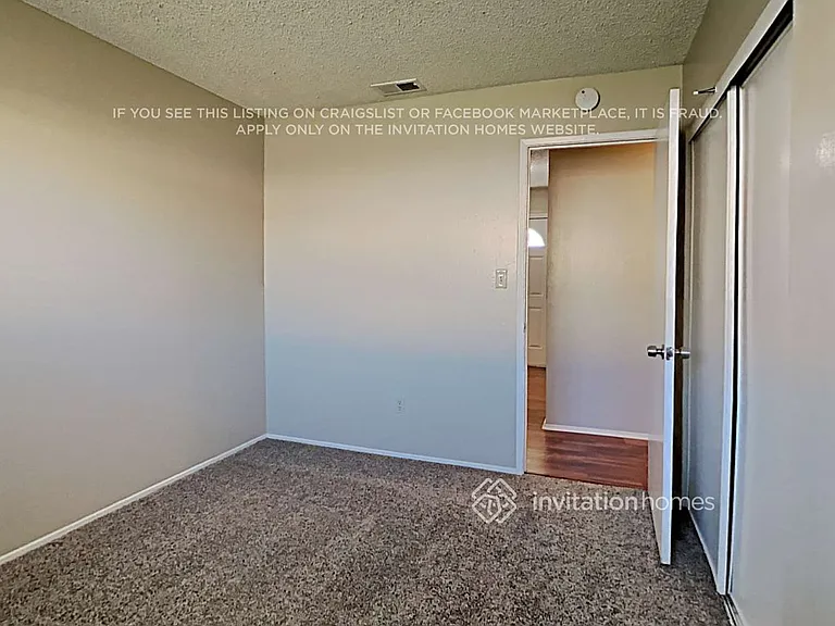 7913 Samantha Way — Photo 13