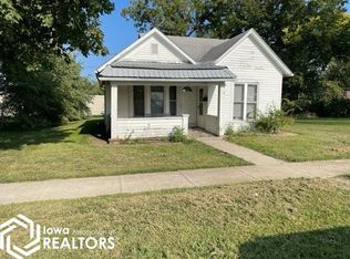 119 S Maple St, Lamoni, IA 50140