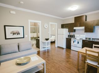 7459 15th Ave, Burnaby, BC V3N 1W3