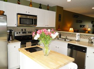 6574 Crab Apple Dr, Canal Winchester, OH 43110