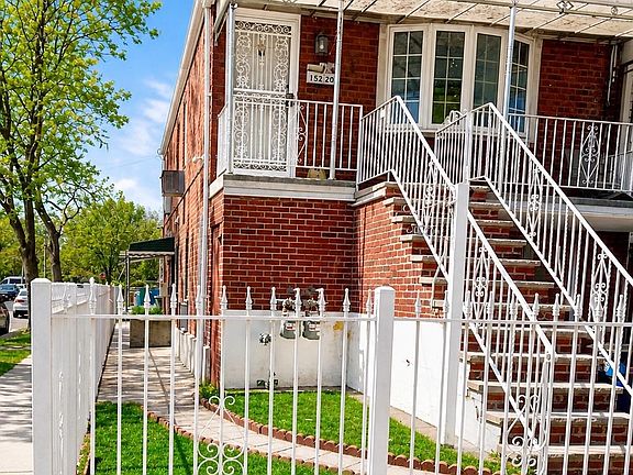 3rd image of 152-20 Peck Avenue