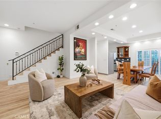 10833 Kling St Unit 4, North Hollywood, CA 91602