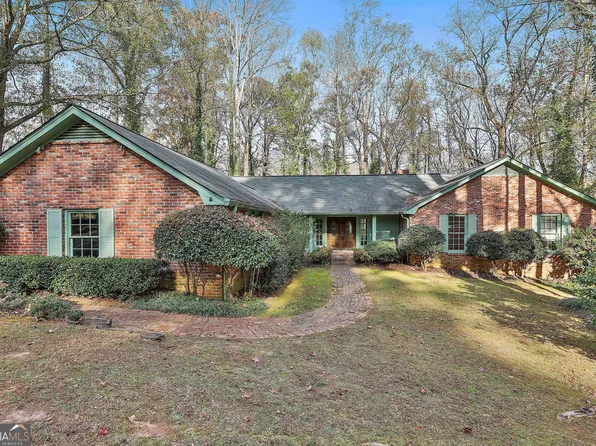 203 Creekbed Ct, Peachtree City, GA 30269