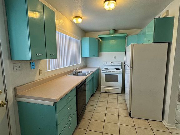 4th image of 807 S Adams Dr #749