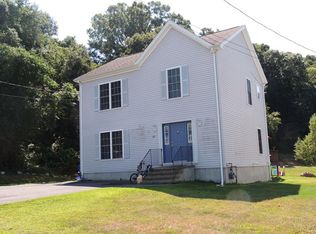 125 Arnold St, Fall River, MA 02724