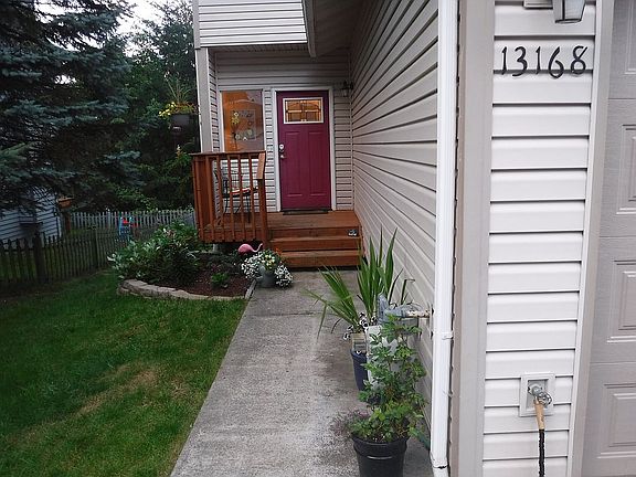 3rd image of 13168 Lakeridge Cir NW