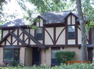 5 Cambridge Cir, Conroe, TX 77304
