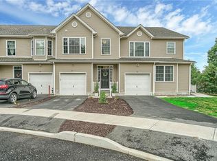 41 Pinto Rd E, Middletown, NY 10941