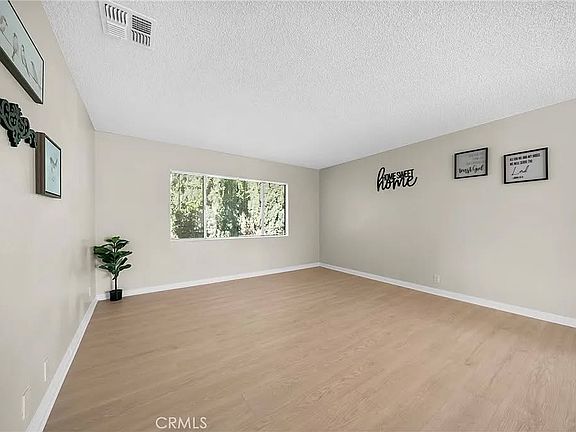 3rd image of 3144 Lashbrook Ave