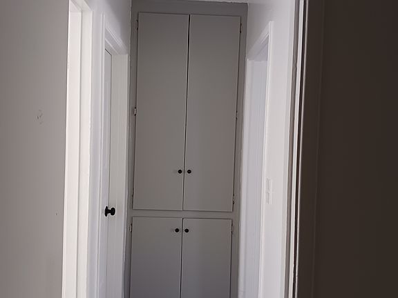 4th image of 14132 Vanowen St #3