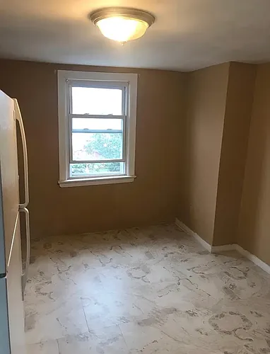 52 York St #2 Photo 1