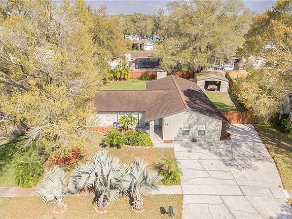 5th image of 617 Pine Forest Dr