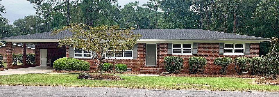 1st image of 908 Maplewood Dr