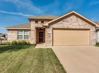 4215 Agate Dr, Granbury, TX 76049