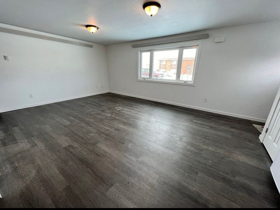 1st image of 416 E Hancock St APT A