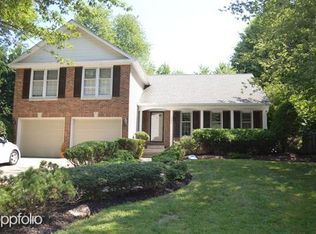 9208 Macswain Pl, Springfield, VA 22153