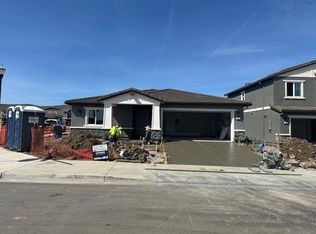 233 Moss Ranch Way, Patterson, CA 95363