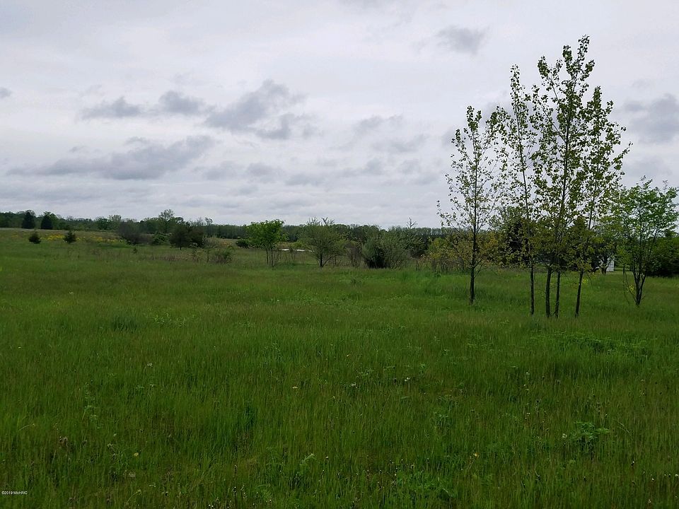 2nd image of 6997 Cedar Ridge Dr