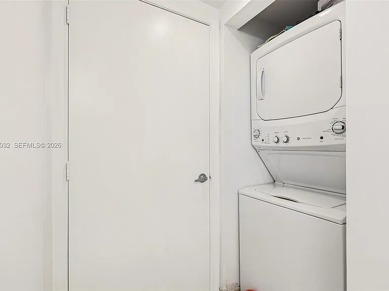 1750 N Bayshore Dr #5611 — Photo 15