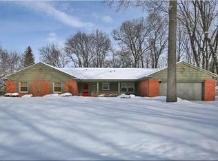 4604 Knollwood Dr, Racine, WI 53405
