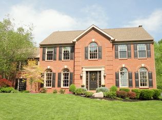 1034 Chestnut Ln, Cincinnati, OH 45230