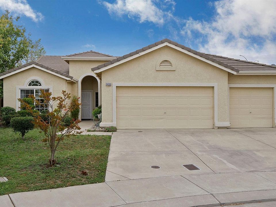 1st image of 8438 Clifford Dr