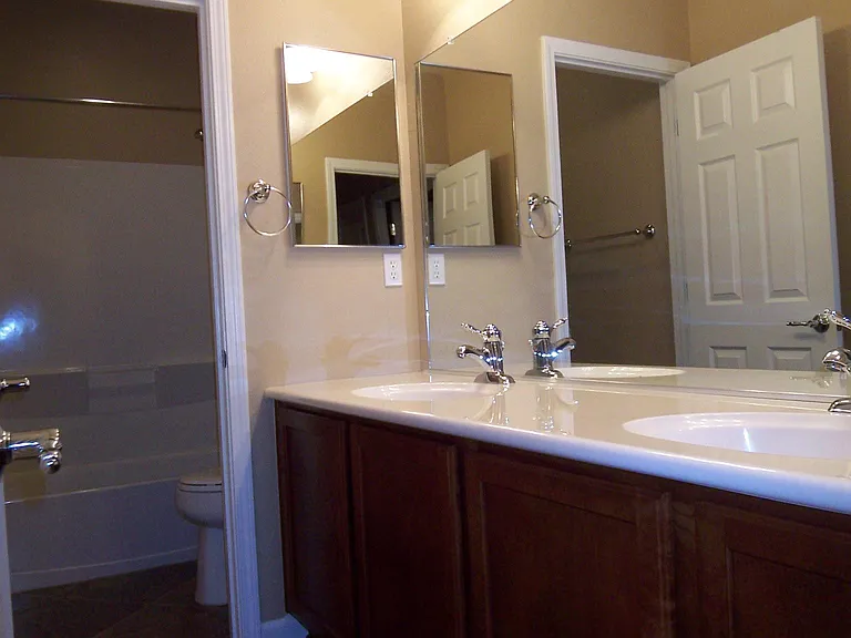 2184 Stansfield Dr — Photo 15