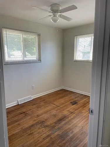 2034 Leo St — Photo 14