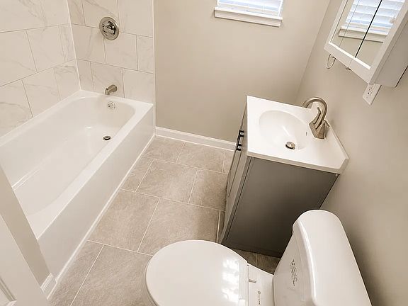 3rd image of 336-338 N 6th St #G1