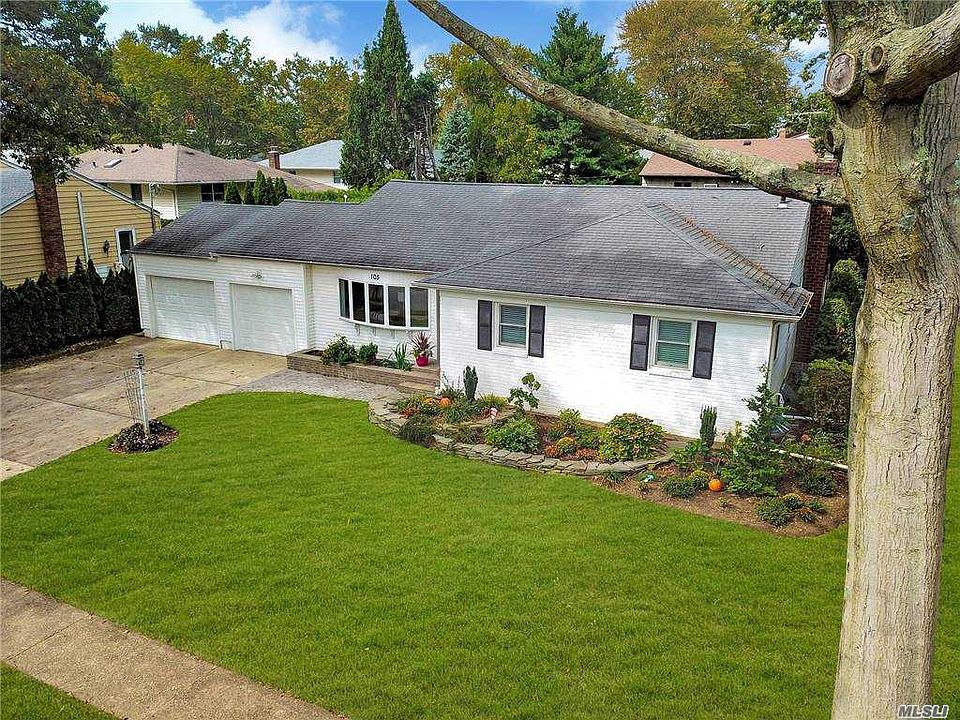 1st image of 105 Bayberry Ave