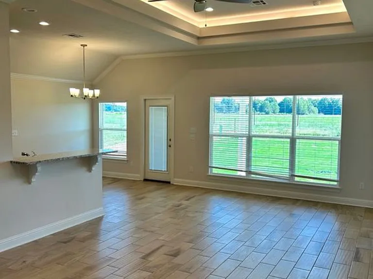 4157 Grassy Lake Dr — Photo 3