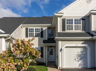 58 Tee Ln, Red Hook, NY 12571