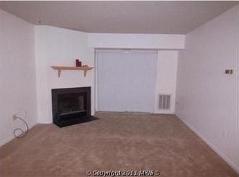 victoria_living_room