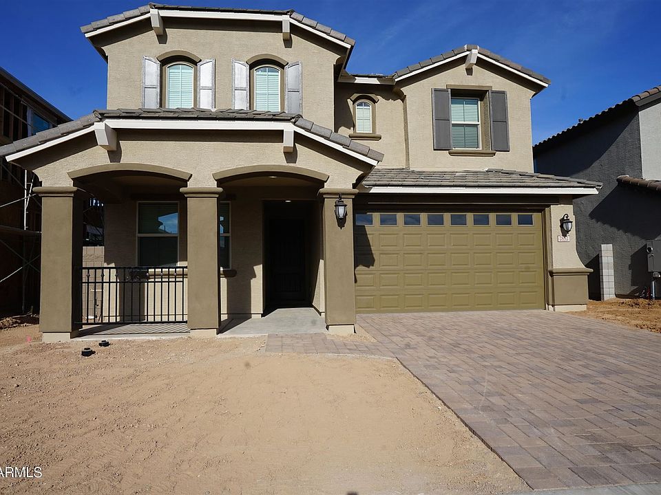 1st image of 2832 W Bridger Dr