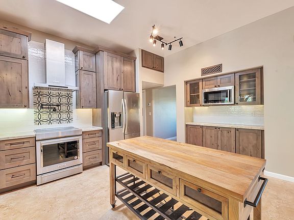 5th image of 6324 E Morning Vista Ln