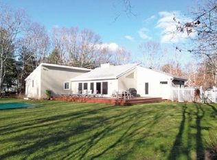 7 Fetlock Dr, East Hampton, NY 11937
