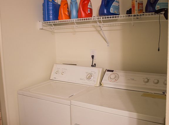 5th image of 1203 W 1420 N #14