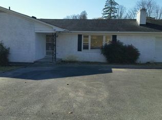 2791 Fincastle Tpke, North Tazewell, VA 24630