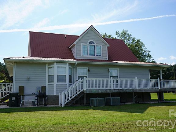 5th image of 1244 Ross Wright Rd
