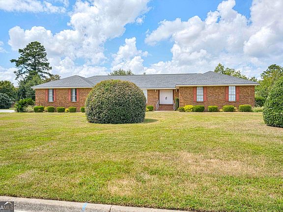2nd image of 1509 Weaver Dr