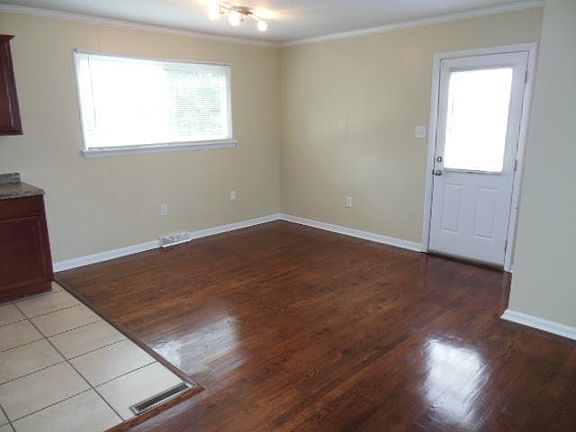 4th image of 3753 Red Fox Dr NW