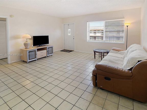3rd image of 601 NW 78th Ter APT 204