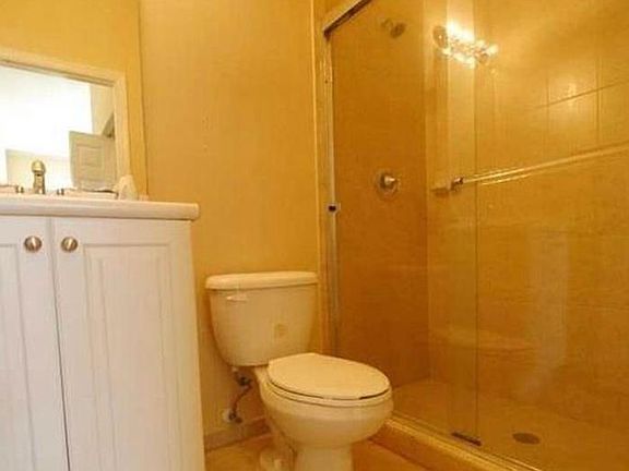 5th image of 3064 SE 1st Dr