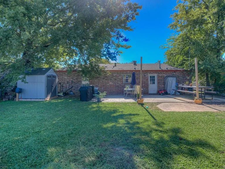 3415 Horseshoe Trl — Photo 15