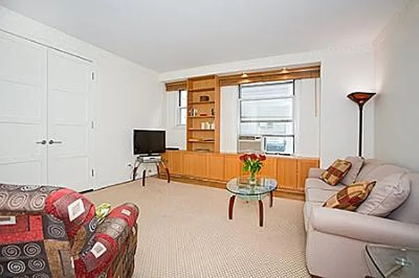 Sold by Citi Habitats | media 9